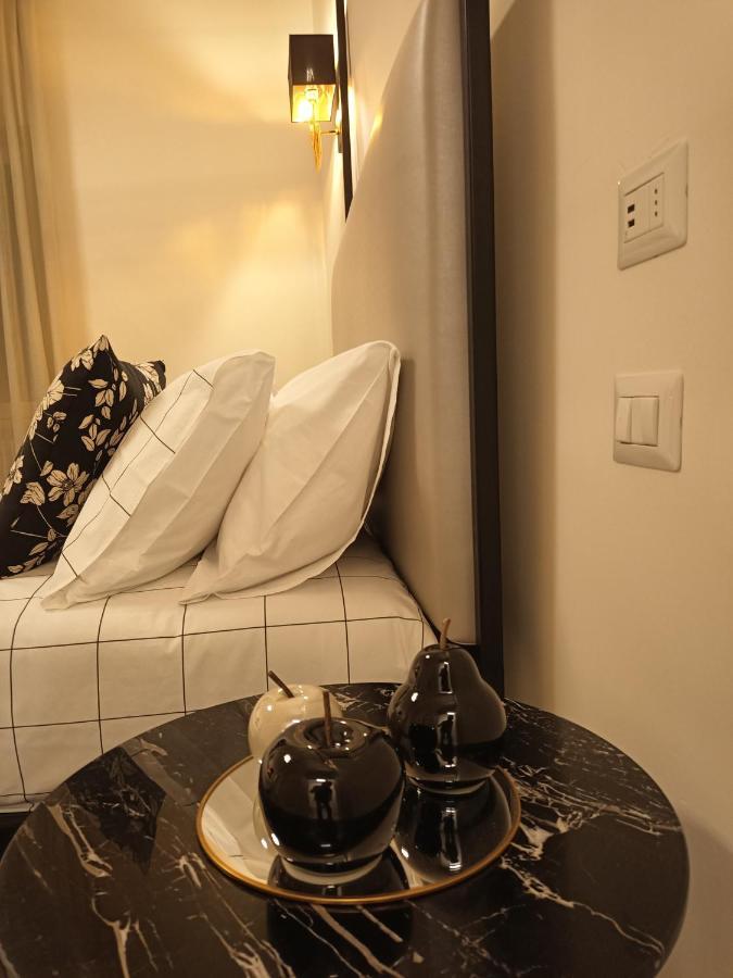 "A Casa Di Giacomo" Luxury Rooms Con Aria Condizionata Бергамо Экстерьер фото