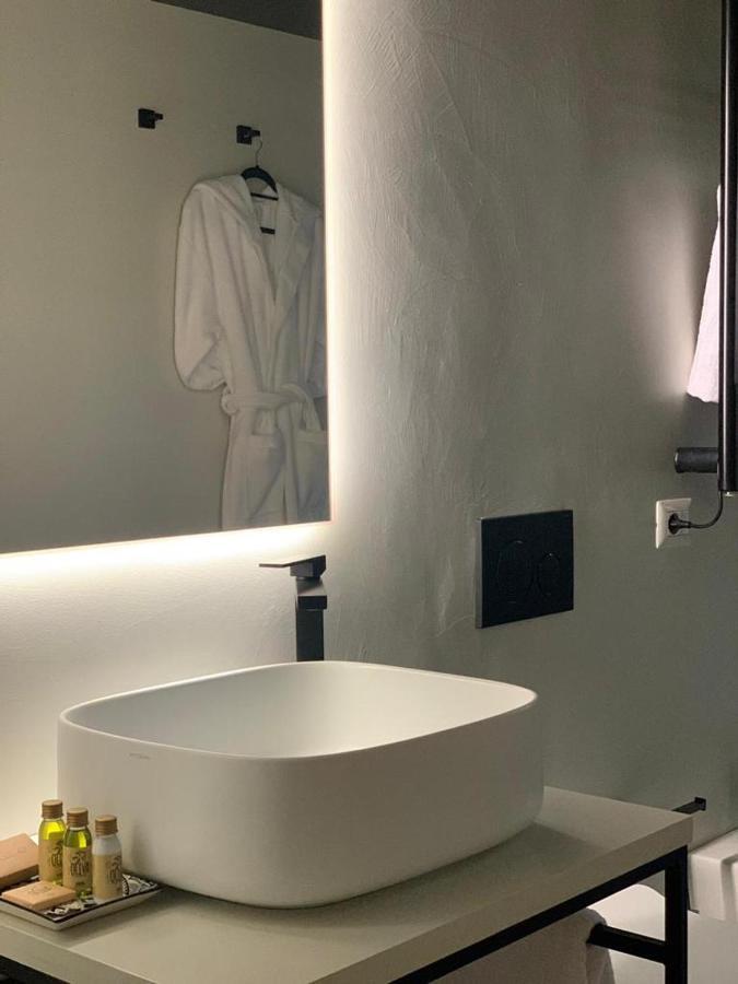 "A Casa Di Giacomo" Luxury Rooms Con Aria Condizionata Бергамо Экстерьер фото